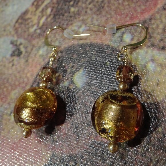Handmade artisanal earrings made from Murano gold foil lentils - Picture 4 of 8